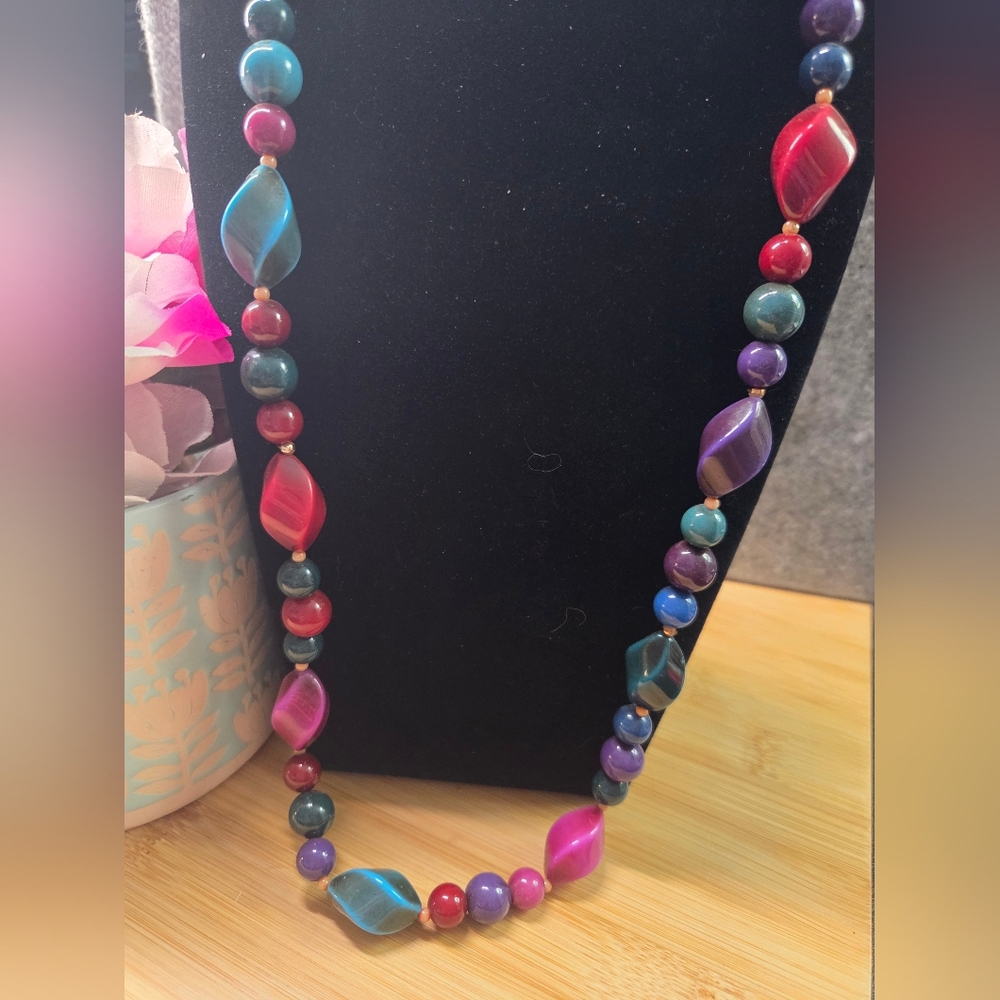 Colorful Beaded Necklace and Earrings Set - Picture 3 of 6
